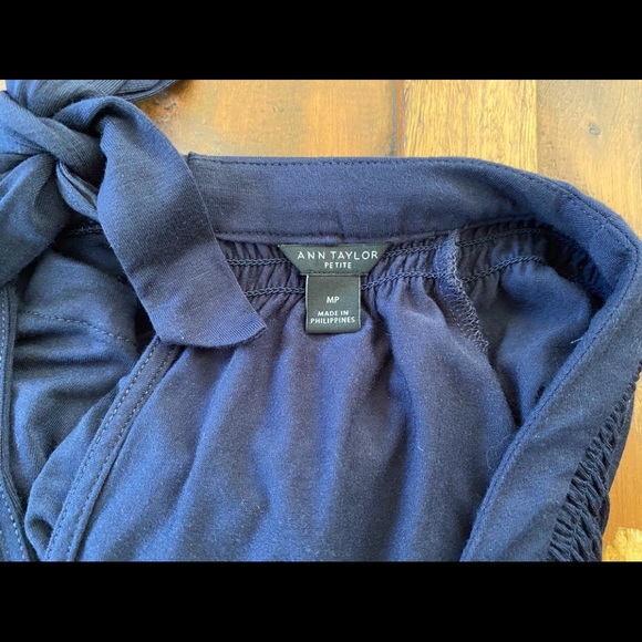 Ann Taylor Blouse - Picture 6 of 6